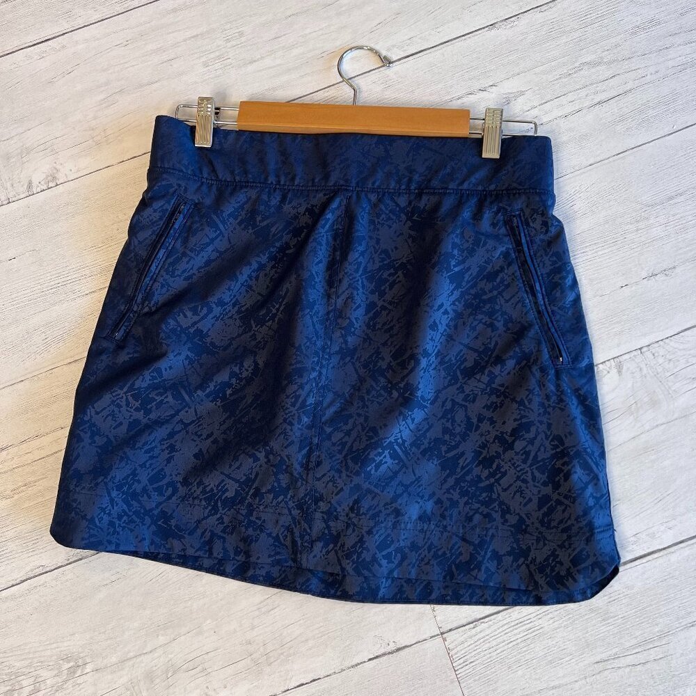 Orvis Skort Womens Size Small Navy Shattered Glassed Embossed Print Travel Golf